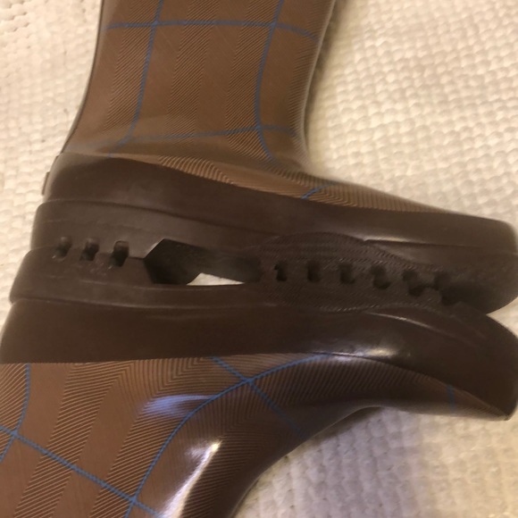 Sperry Rain Boots Rubber - Size 7M - Picture 3 of 8